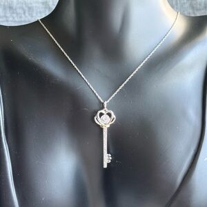 RH Macy’s Elegant Silver and Gold Key Pendant Necklace 10k diamonds NWOT